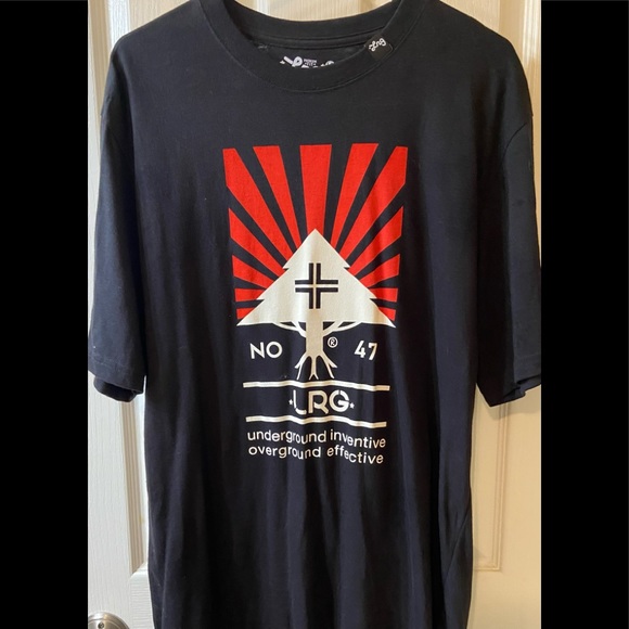 LRG Stylish Tee - Picture 2 of 3